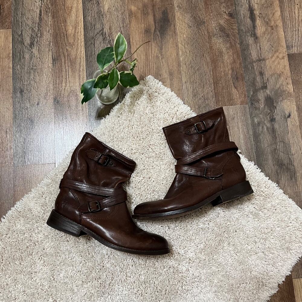 Frye Size 9 Dark Brown Leather Distressed Moto Jayden Cross Engineer Boots